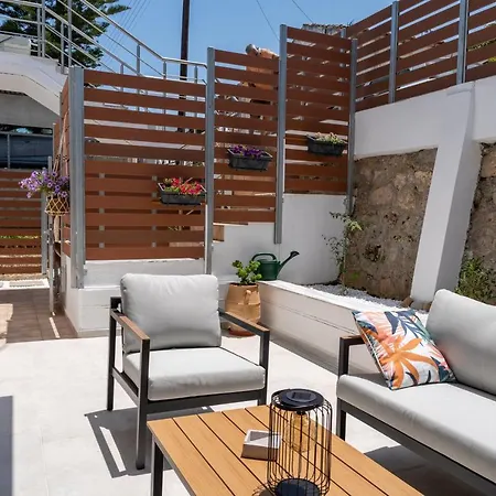 The Garden Of Zephyrus - Halepa Appartement